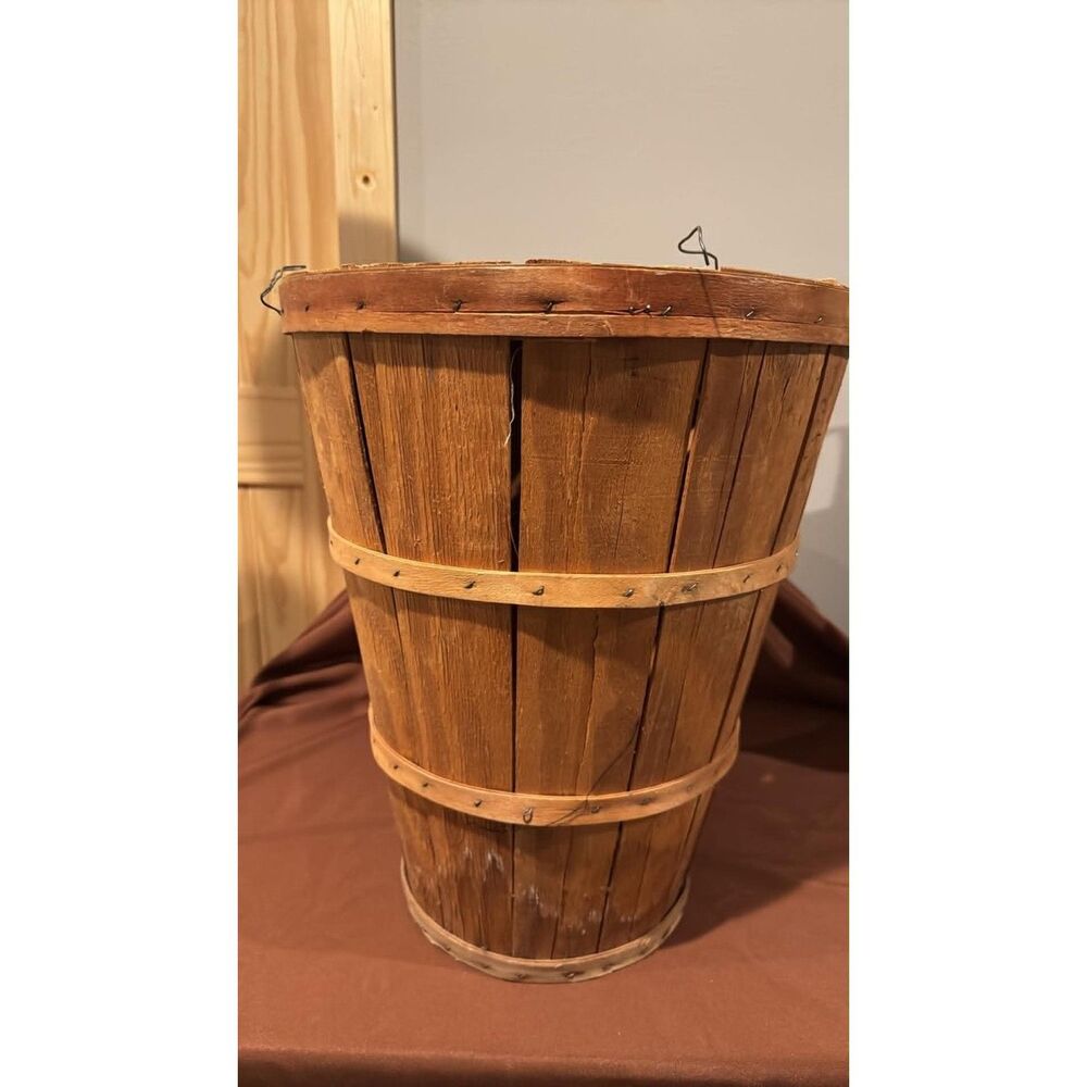 20" Tall Wooden Slat Orchard Harvest Fruit basket With Matching Lid